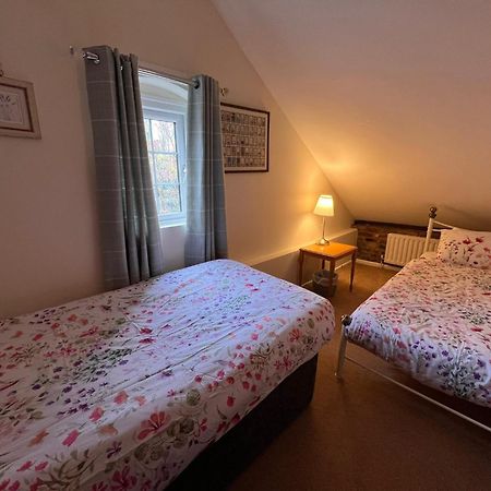 Villa Hunston Mill Self Catering Dog Friendly à Chichester Extérieur photo