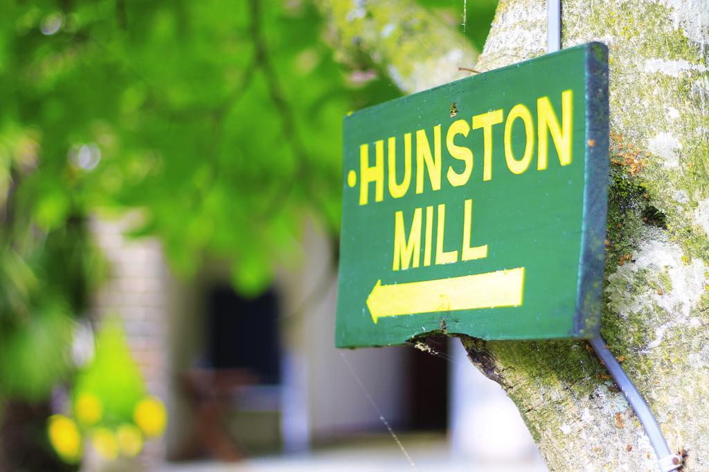 Hunston Mill Self Catering Dog Stay For Free Chichester Chambre photo